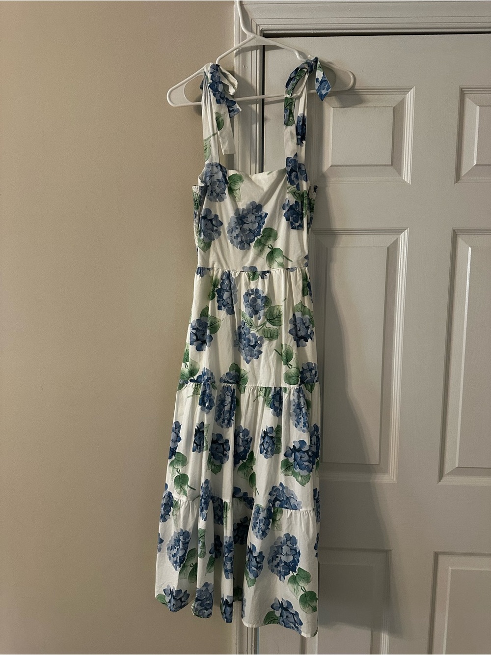 Women's White Floral Tie-Shoulder Sundress - Blue Hydrangea Print